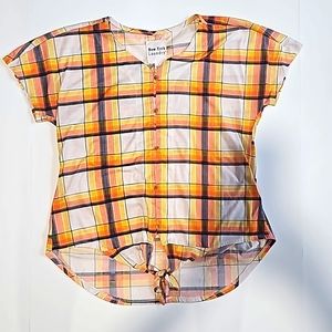 NWT sleeveless top